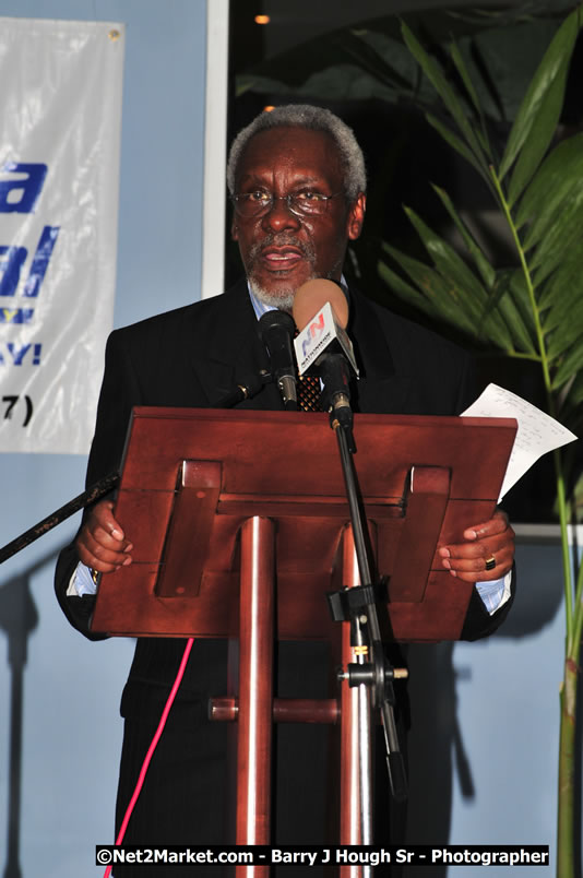 Bird of Paradise Awards & Gala @ Grand Palladium Resort & Spa [Fiesta] - Saturday, August 9, 2008 - Guest Honouree The Most Honourable P.J. Patterson ON, PC, QC - Hanover Homecoming Foundation LTD Jamaica - Wherever you roam ... Hanover bids you ... come HOME - Sunday, August 3 to Saturday, August 9, 2008 - Hanover Jamaica - Photographs by Net2Market.com - Barry J. Hough Sr. Photojournalist/Photograper - Photographs taken with a Nikon D300 - Negril Travel Guide, Negril Jamaica WI - http://www.negriltravelguide.com - info@negriltravelguide.com...!