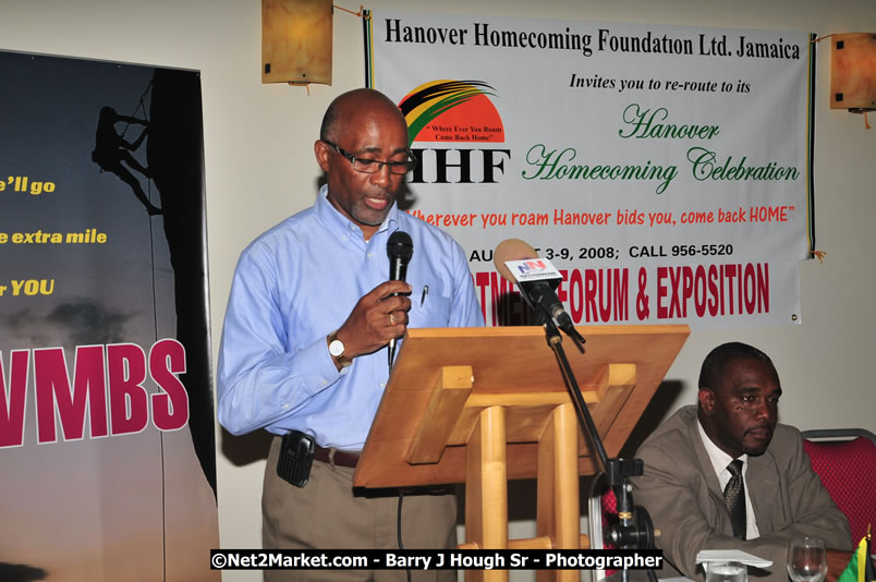 Investment & Business Forum - Brand Jamaica @ Grand Palladium Resort & Spa [Fiesta] - Thursday, August 7, 2008 - Hanover Homecoming Foundation LTD Jamaica - Wherever you roam ... Hanover bids you ... come HOME - Sunday, August 3 to Saturday, August 9, 2008 - Hanover Jamaica - Photographs by Net2Market.com - Barry J. Hough Sr. Photojournalist/Photograper - Photographs taken with a Nikon D300 - Negril Travel Guide, Negril Jamaica WI - http://www.negriltravelguide.com - info@negriltravelguide.com...!