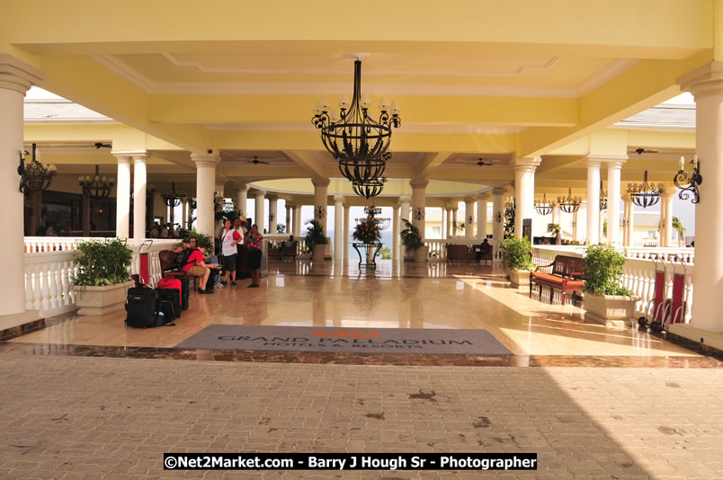 Grand Palladium Resort & Spa [Fiesta] - Host of Hanover Homecoming Foundations Celebrations - Hanover Homecoming Foundation LTD Jamaica - Wherever you roam ... Hanover bids you ... come HOME - Sunday, August 3 to Saturday, August 9, 2008 - Hanover Jamaica - Photographs by Net2Market.com - Barry J. Hough Sr. Photojournalist/Photograper - Photographs taken with a Nikon D300 - Negril Travel Guide, Negril Jamaica WI - http://www.negriltravelguide.com - info@negriltravelguide.com...!