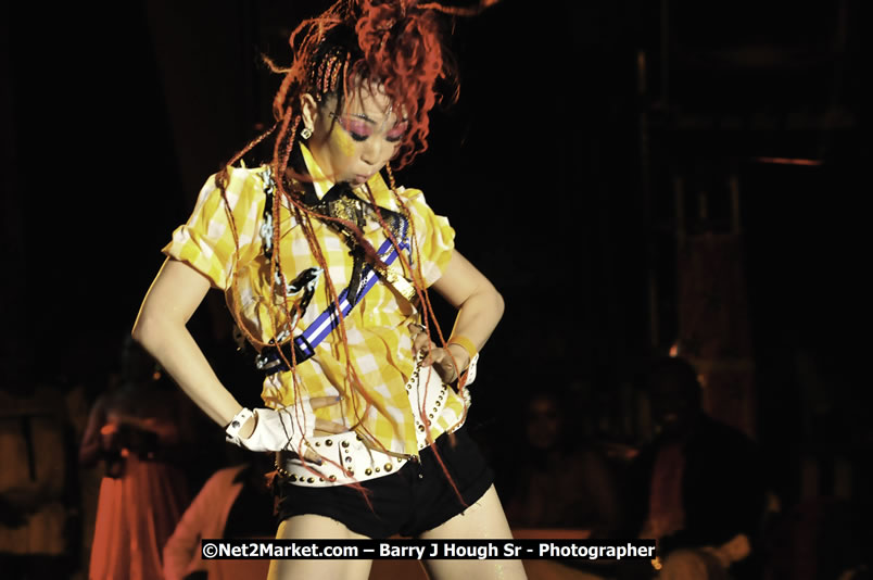 International Dancehall Queen Competition - Big Head Promotions Presents the Red Label Wine Dancehall Queen Competition - Saturday, July 26, 2008 @ Pier One, Montego Bay, Jamaica W.I. - Photographs by Net2Market.com - Barry J. Hough Sr. Photojournalist/Photograper - Photographs taken with a Nikon D300 - Negril Travel Guide, Negril Jamaica WI - http://www.negriltravelguide.com - info@negriltravelguide.com...!