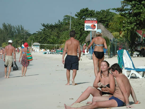 A Photo Walk along Negril's Famous Seven Mile Beach - Negril Travel Guide, Negril Jamaica WI - http://www.negriltravelguide.com - info@negriltravelguide.com...!