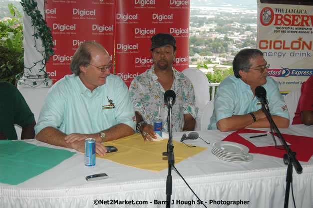 LL Cool J - Shaggy - Press Conference @ Richmond Hill Inn, Montego Bay - Red Stripe Reggae Sumfest at Catherine Hall, Montego Bay, St James, Jamaica W.I. - Negril Travel Guide.com, Negril Jamaica WI - http://www.negriltravelguide.com - info@negriltravelguide.com...!