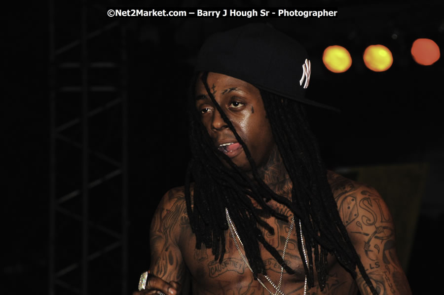 Lil Wayne @ Red Stripe Reggae Sumfest 2008 International Night 2, Catherine Hall, Montego Bay - Saturday, July 19, 2008 - Reggae Sumfest 2008 July 13 - July 19, 2008 - Photographs by Net2Market.com - Barry J. Hough Sr. Photojournalist/Photograper - Photographs taken with a Nikon D300 - Negril Travel Guide, Negril Jamaica WI - http://www.negriltravelguide.com - info@negriltravelguide.com...!