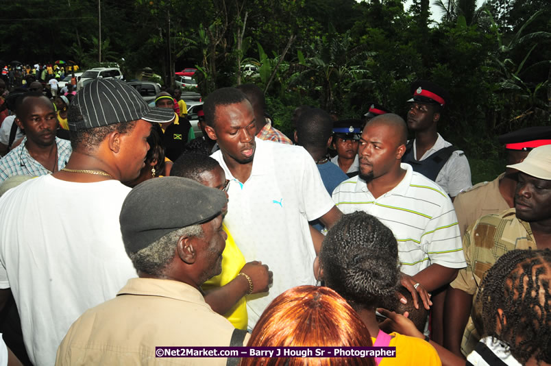 Usain Bolt of Jamaica - The Fastest Man In The World  - Usain Bolt Homecoming Celebrations - Press Conference at the Grand Bahia Principe &amp; Sherwood Content - Waldensia Primary School - Photographs by Net2Market.com - Barry J. Hough Sr. Photojournalist/Photograper - Photographs taken with a Nikon D300 - Negril Travel Guide, Negril Jamaica WI - http://www.negriltravelguide.com - info@negriltravelguide.com...!