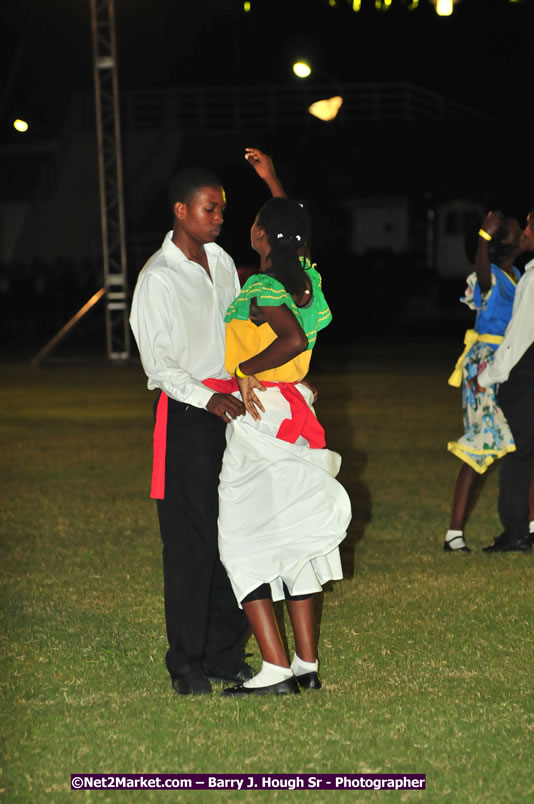 Jamaica's Athletes Celebration - Western Olympics Sports Gala & Trelawny Homecoming - Wednesday, October 8, 2008 - Photographs by Net2Market.com - Barry J. Hough Sr. Photojournalist/Photograper - Photographs taken with a Nikon D300 - Negril Travel Guide, Negril Jamaica WI - http://www.negriltravelguide.com - info@negriltravelguide.com...!