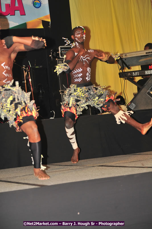 Jamaica's Olympic Athletes Reception at the Ritz Carlton - The City of Montego Bay Welcomes Our 2008 Olympians - Western Motorcade - Civic Ceremony - A Salute To Our Beijing Heros - Ritz Carlton Golf & Spa Resort, Montego Bay, Jamaica - Tuesday, October 7, 2008 - Photographs by Net2Market.com - Barry J. Hough Sr. Photojournalist/Photograper - Photographs taken with a Nikon D300 - Negril Travel Guide, Negril Jamaica WI - http://www.negriltravelguide.com - info@negriltravelguide.com...!