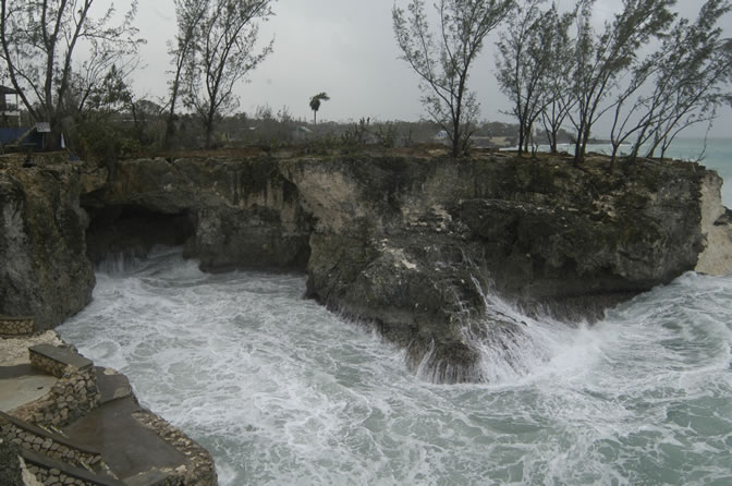 W orld Famous - Rick's Cafe - Negril's West End Cliffs - After Ivan - Negril Travel Guide, Negril Jamaica WI - http://www.negriltravelguide.com - info@negriltravelguide.com...!